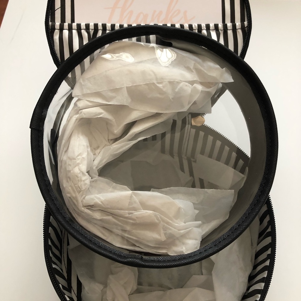 Black Makeup Carrier